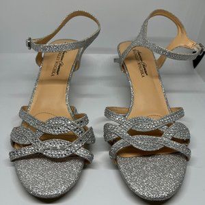 Badgley Mischka American Glamour Xabrina Sandals - EUC